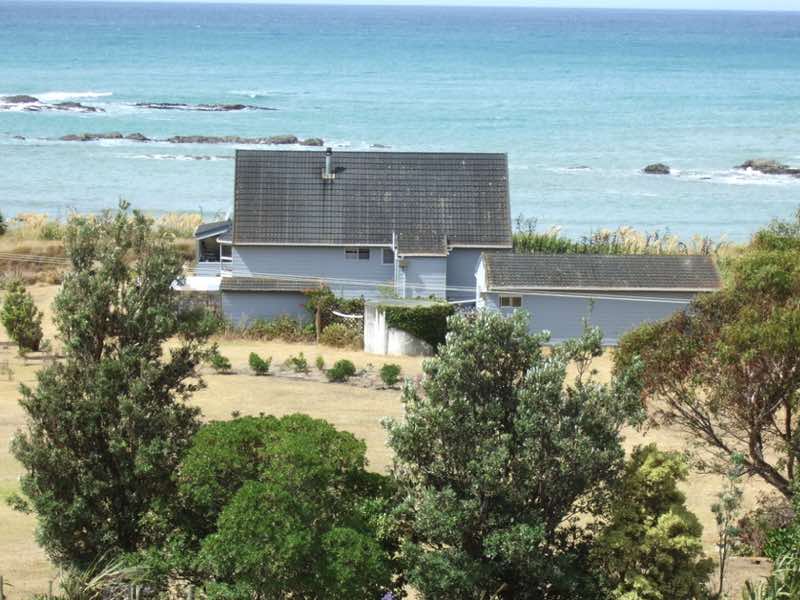 Orui Station Beach House